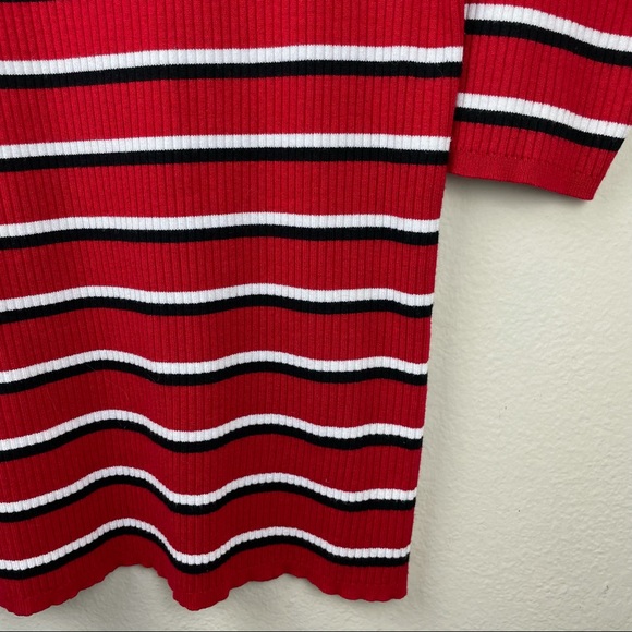 Torrid 3/4 Sleeve Red Black White Stripped Top - Picture 10 of 10